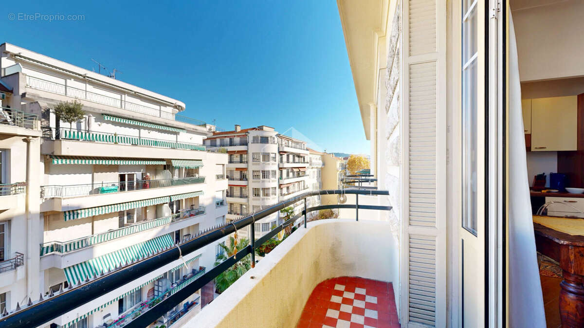 Appartement à NICE
