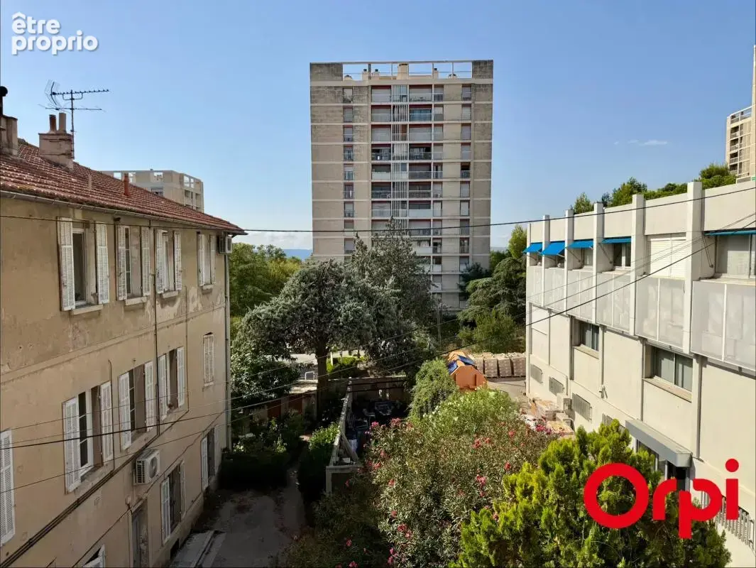 Appartement à MARSEILLE-13E