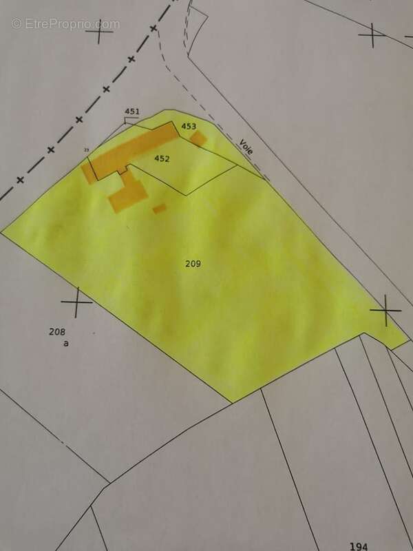 Maison à LA BAZEUGE