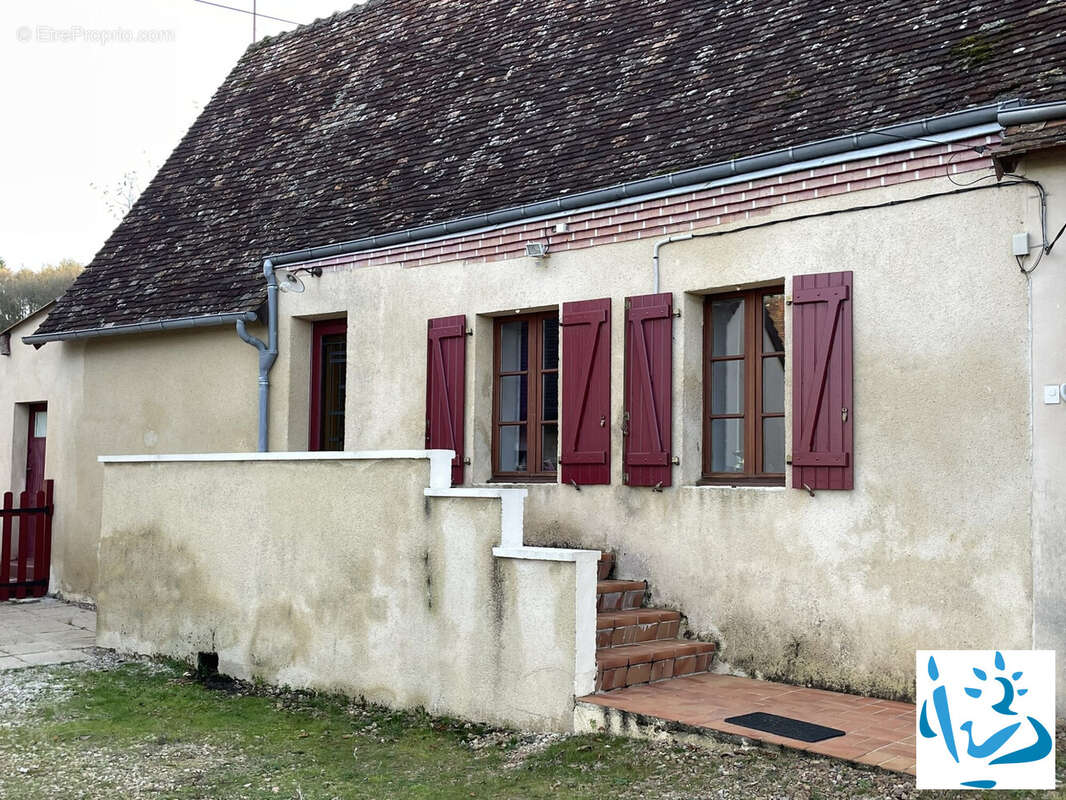 Maison à PERVENCHERES