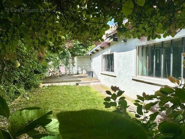 Maison à VITRY-SUR-SEINE