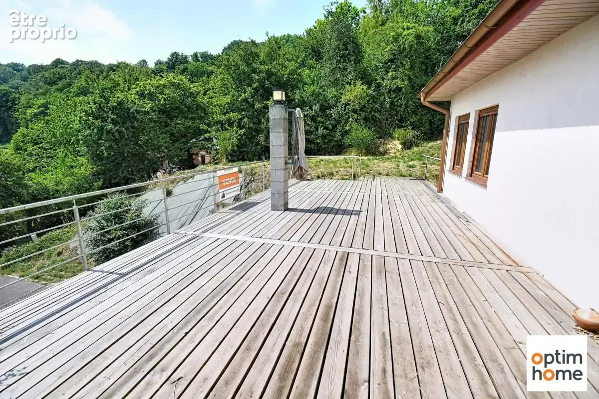 Tres belle maison individuelle - 4 chambres - 2 salles de bain - 2 garages - terrain de 25 ares - photo 11