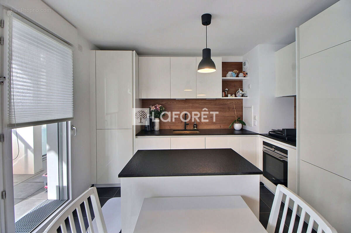 Appartement à RUEIL-MALMAISON