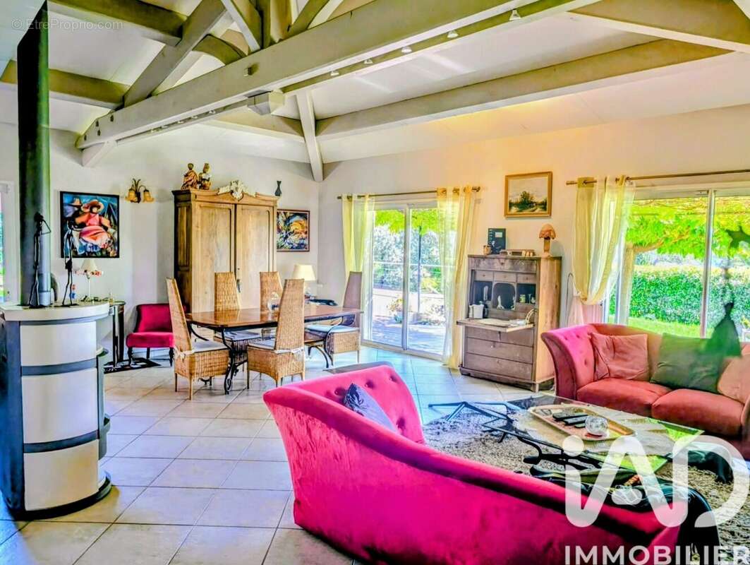 Photo 3 - Maison à CUERS