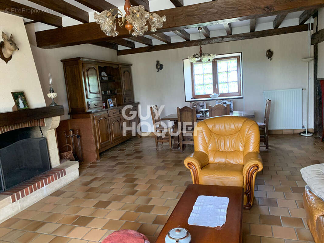 Maison à LA FERTE-VILLENEUIL