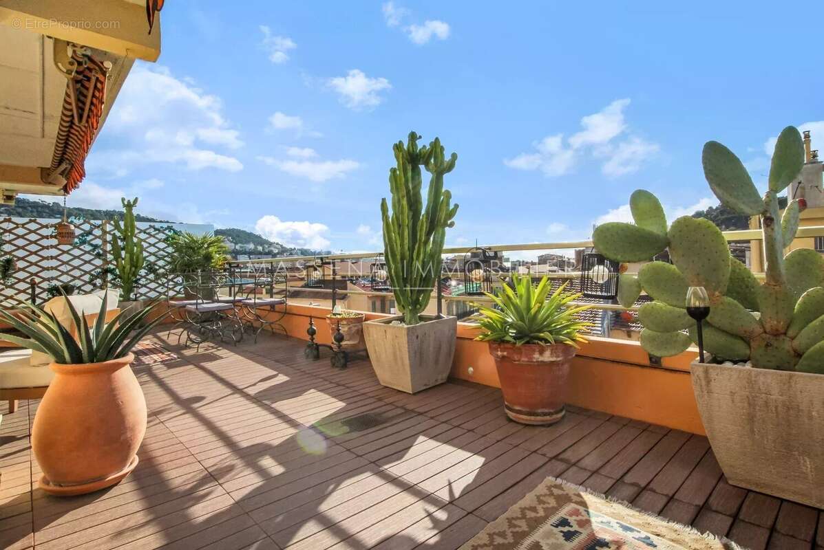 Appartement à NICE