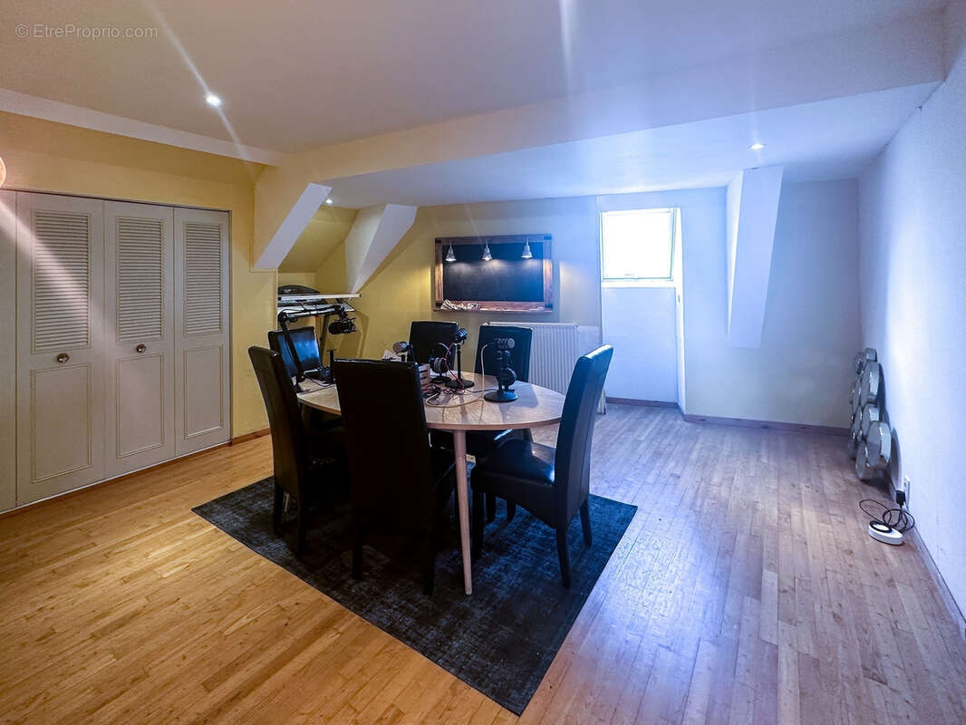 En exclusivité appartement t9 de standing a vendre hyper centre-ville de cholet - photo 9