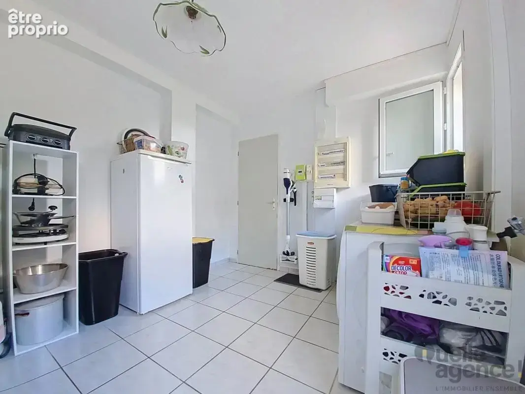 Maison familiale 7 pièces  Beaux volumes quartier de Tal ar Groas DPE : C - photo 8