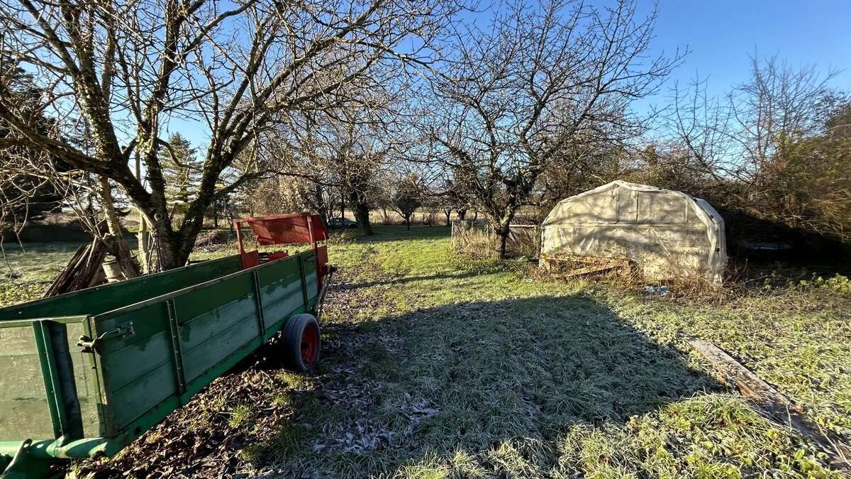 Maison à BARBEZIEUX-SAINT-HILAIRE