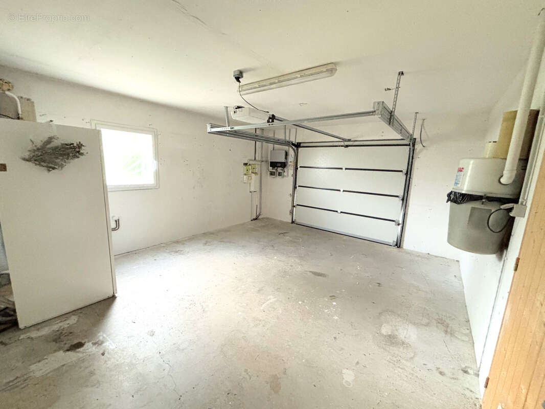 Maison à ANDREZIEUX-BOUTHEON