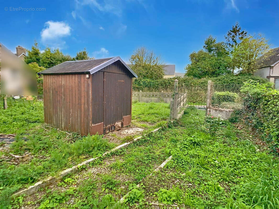 Maison à LA HAYE-DU-PUITS