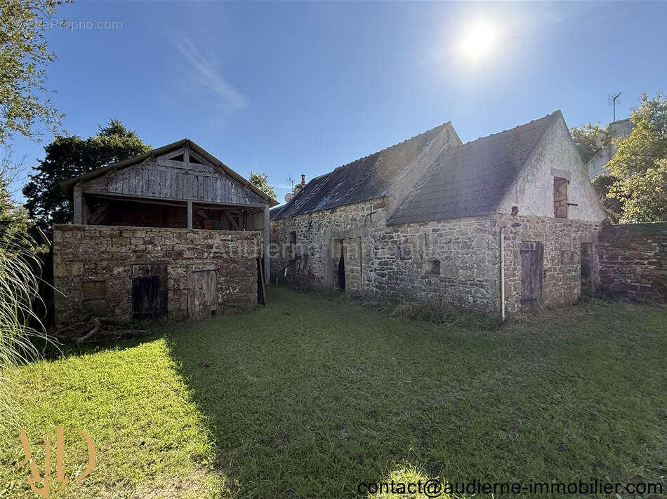 Maison à CLEDEN-CAP-SIZUN