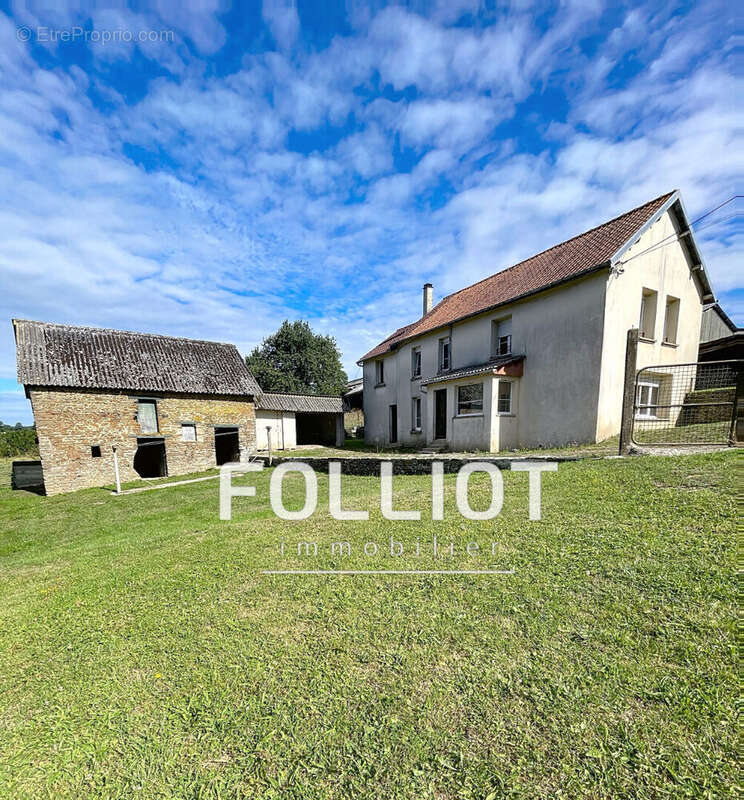 Maison à AUNAY-SUR-ODON