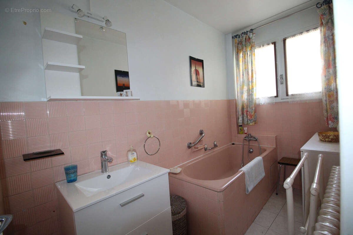 Appartement à BAGNERES-DE-LUCHON