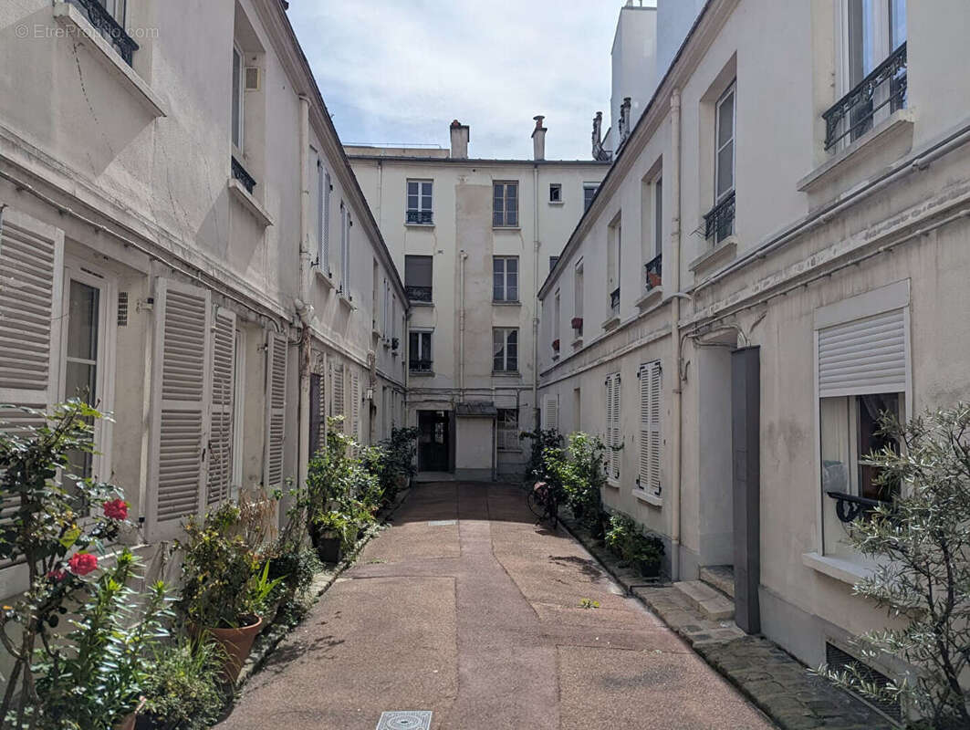 Appartement à PARIS-15E