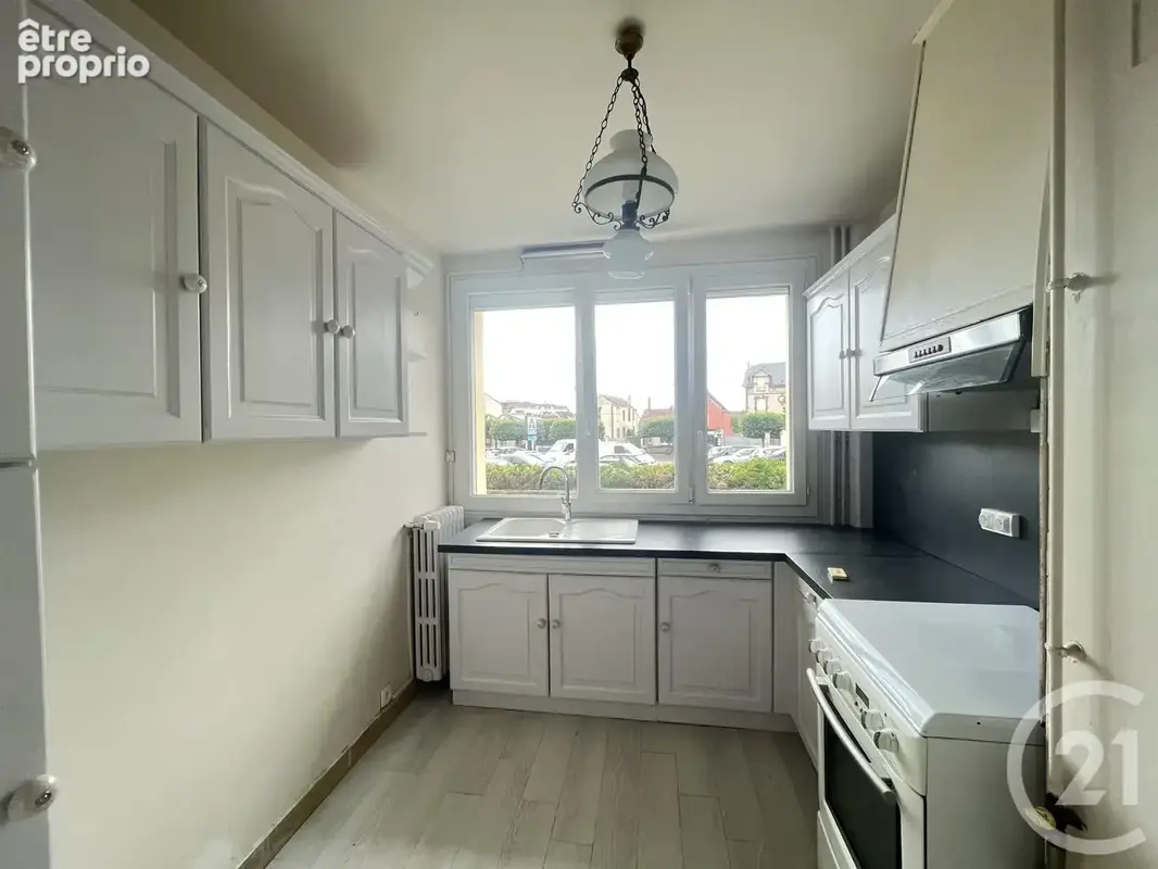 Appartement 3 pièces 63 m² à vendre à Chartres (28000) - photo 4