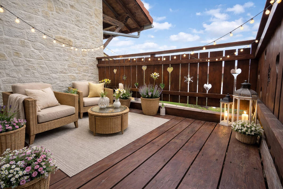 Maison à SCIEZ