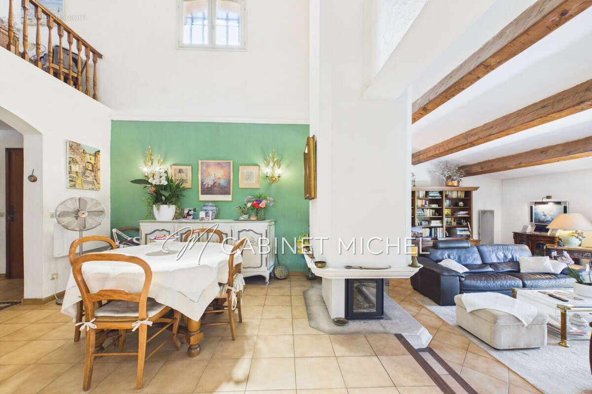 Maison à OPIO