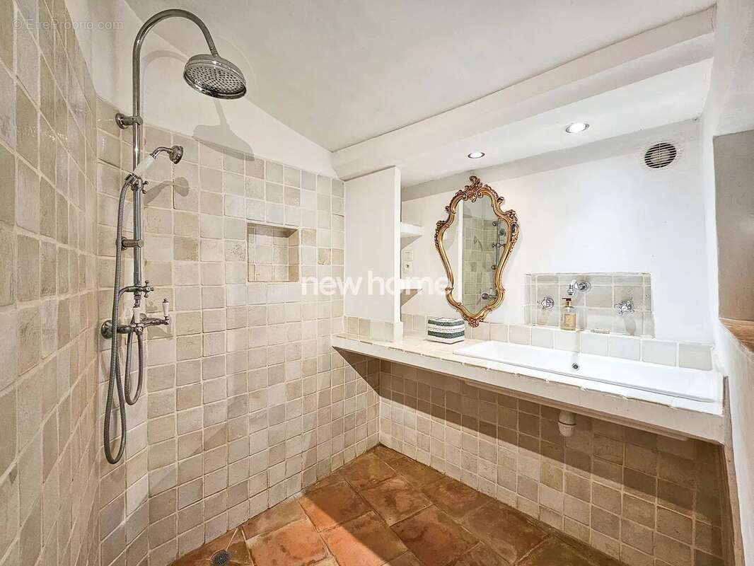 Magnifique bastide en pierre avec jardin clos et belle piscine avec cuisine d?été - photo 30
