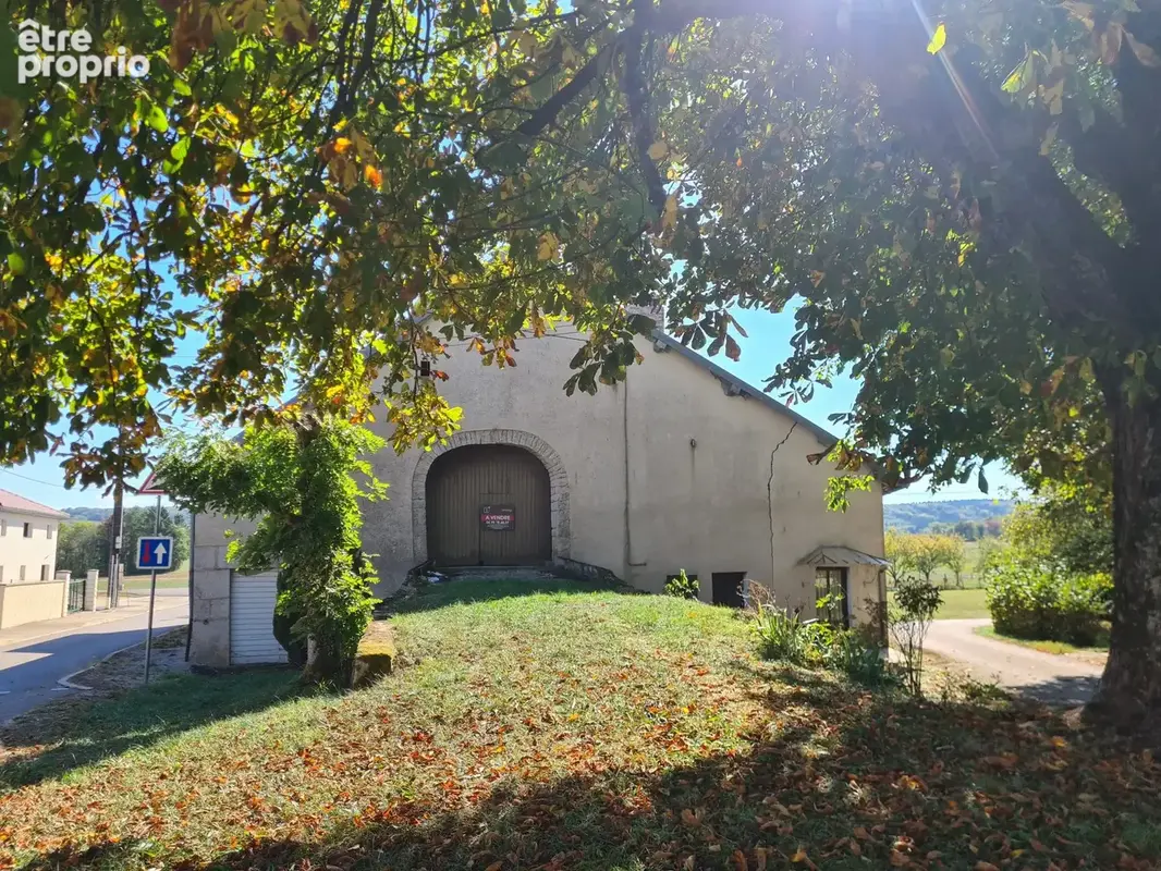 Maison 9 pièces 196 m² à vendre à Montrond-Le-Chateau (25660) - photo 3