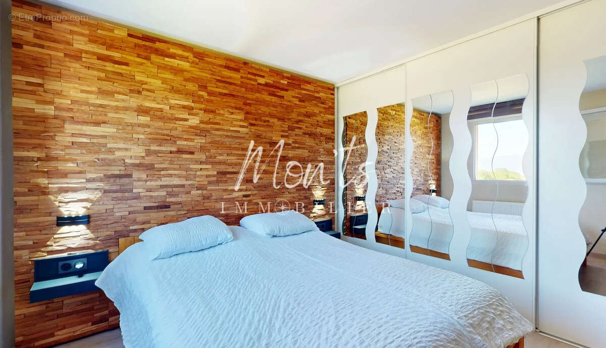 Appartement à VIRY