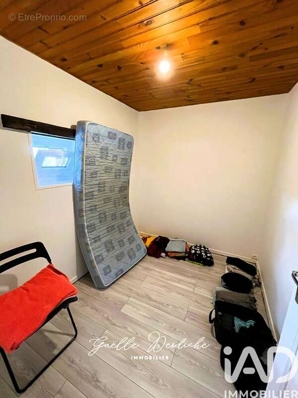 Maison 80 m² à Griselles  - photo 8