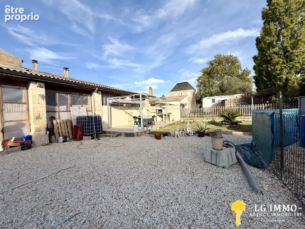 Maison 131 m2, 4 couchages, chai, jardinet - photo 21