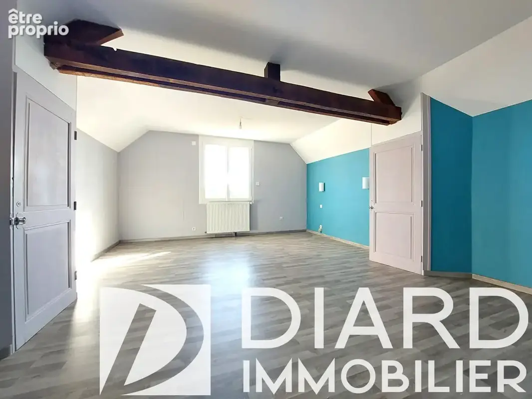 Maison 126 m² - Double garage + hangar - photo 11