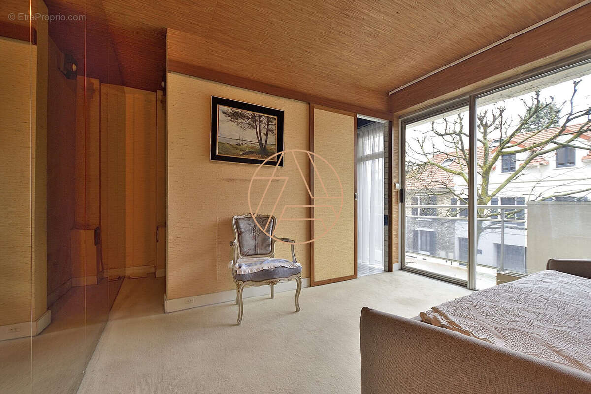 Appartement à SAINT-MAUR-DES-FOSSES