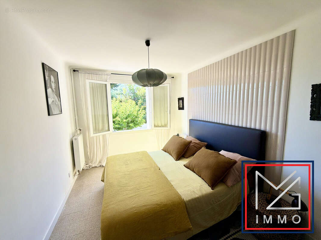 Appartement à SIX-FOURS-LES-PLAGES