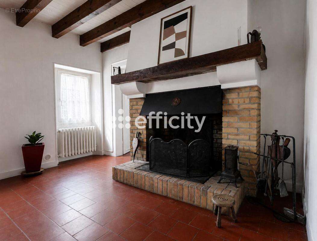 Maison 163 m² à Hinx  - photo 3