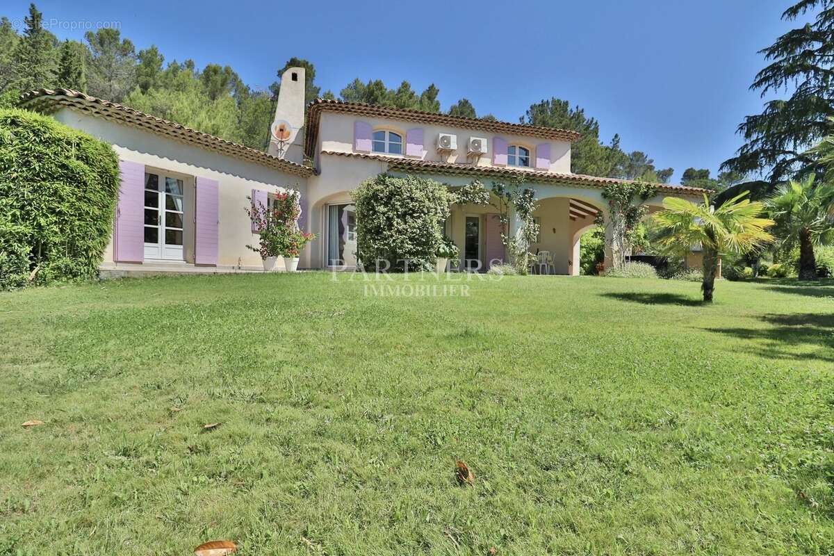 Maison à AIX-EN-PROVENCE