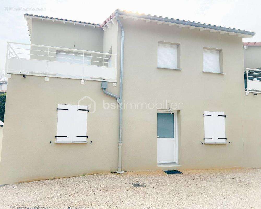 Maison à CHAMPAGNE-AU-MONT-D'OR