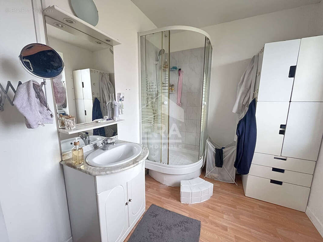 Maison à SANNERVILLE