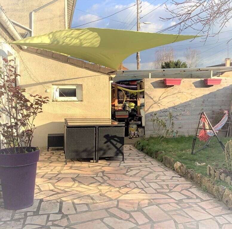 Maison à ATHIS-MONS