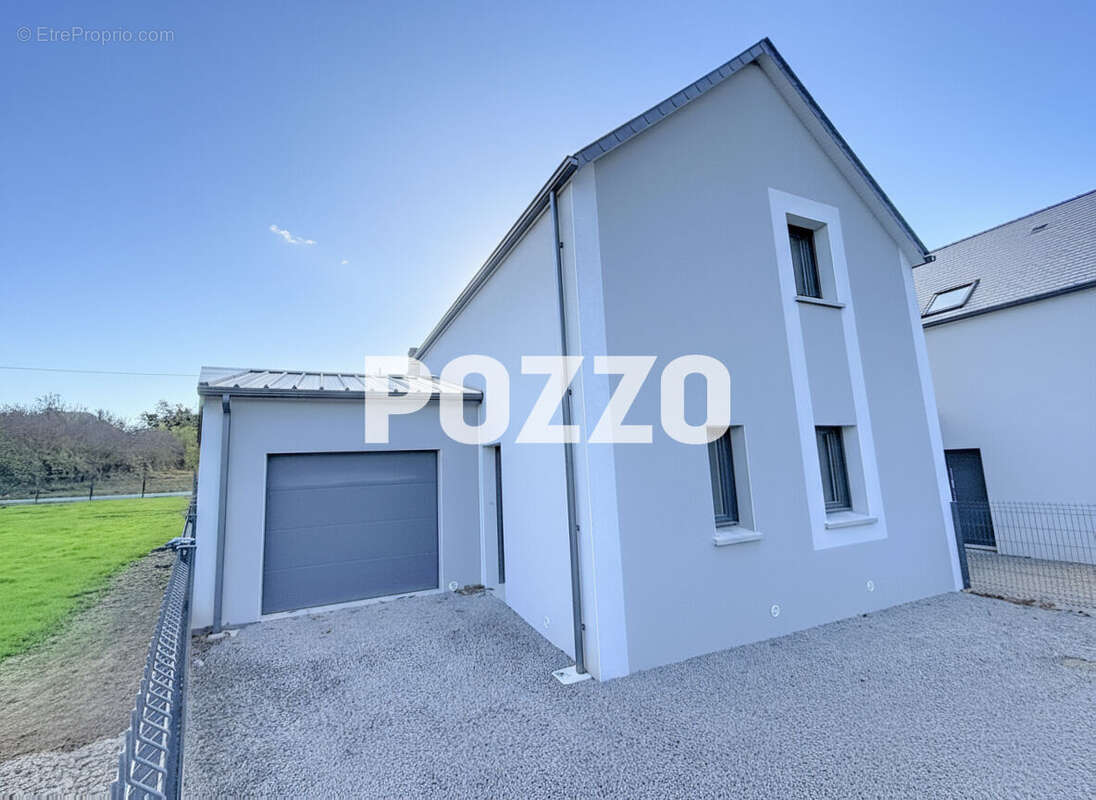 Maison à SAINT-PLANCHERS