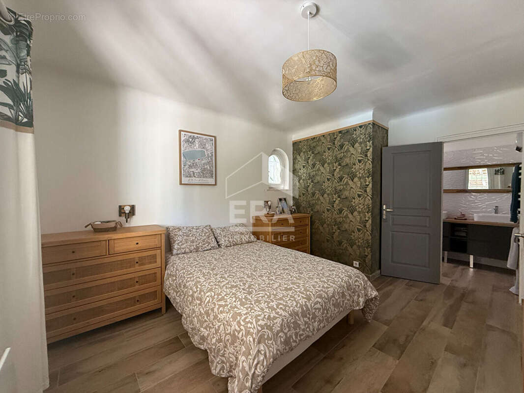 Maison à SAINT-MAXIMIN-LA-SAINTE-BAUME