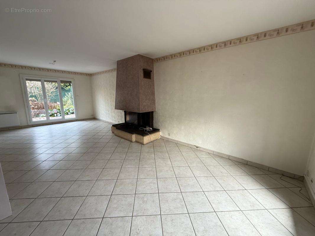 Maison à VILLEPINTE