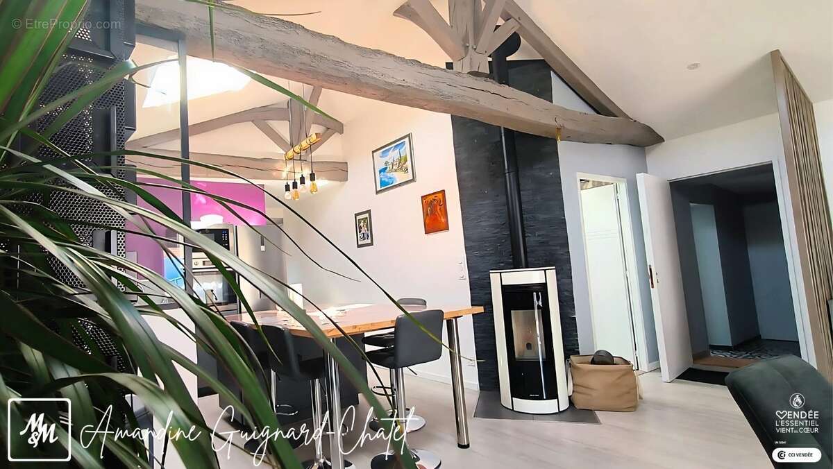 Maison à LE GIROUARD