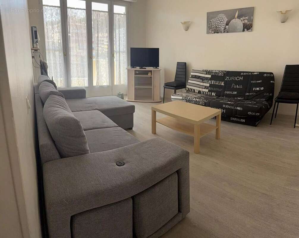 MENTON CENTRE – Grand 3 pièces traversant avec deux terrasses, cave et parking - photo 3