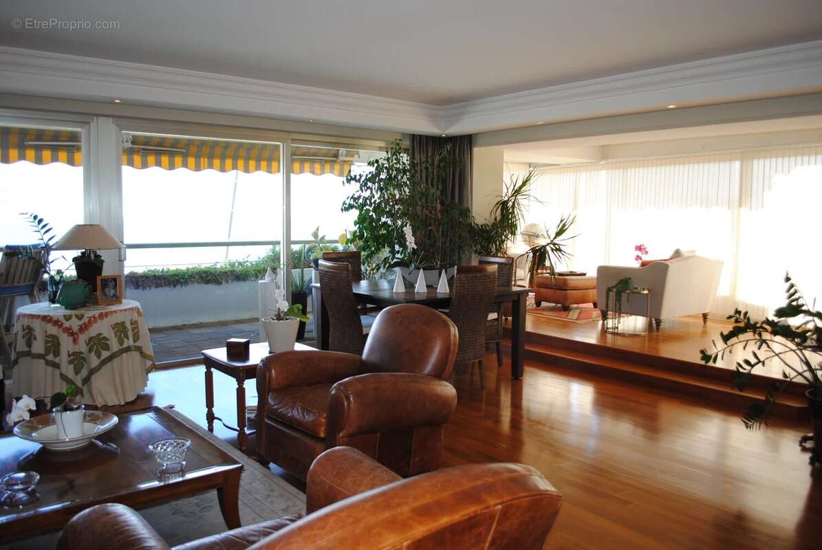 Co -exclusivite 8pieces terrasses etage eleve - photo 6
