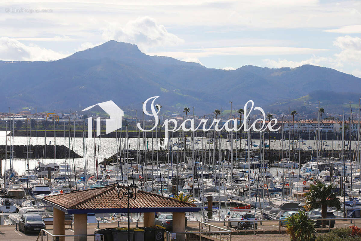Face au Port de Plaisance d'Hendaye, une adresse d'exception entre Océan et Montagnes - photo 2