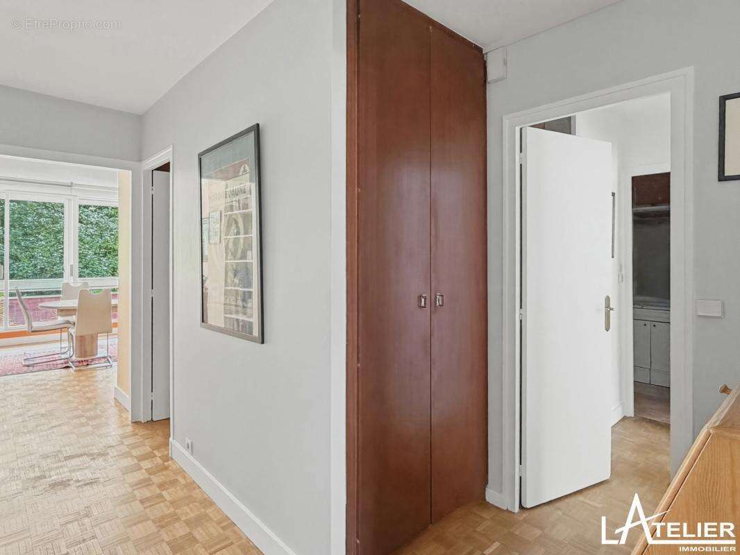 Appartement à MAREIL-MARLY