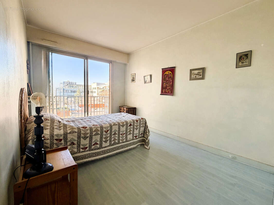 Appartement à PARIS-12E