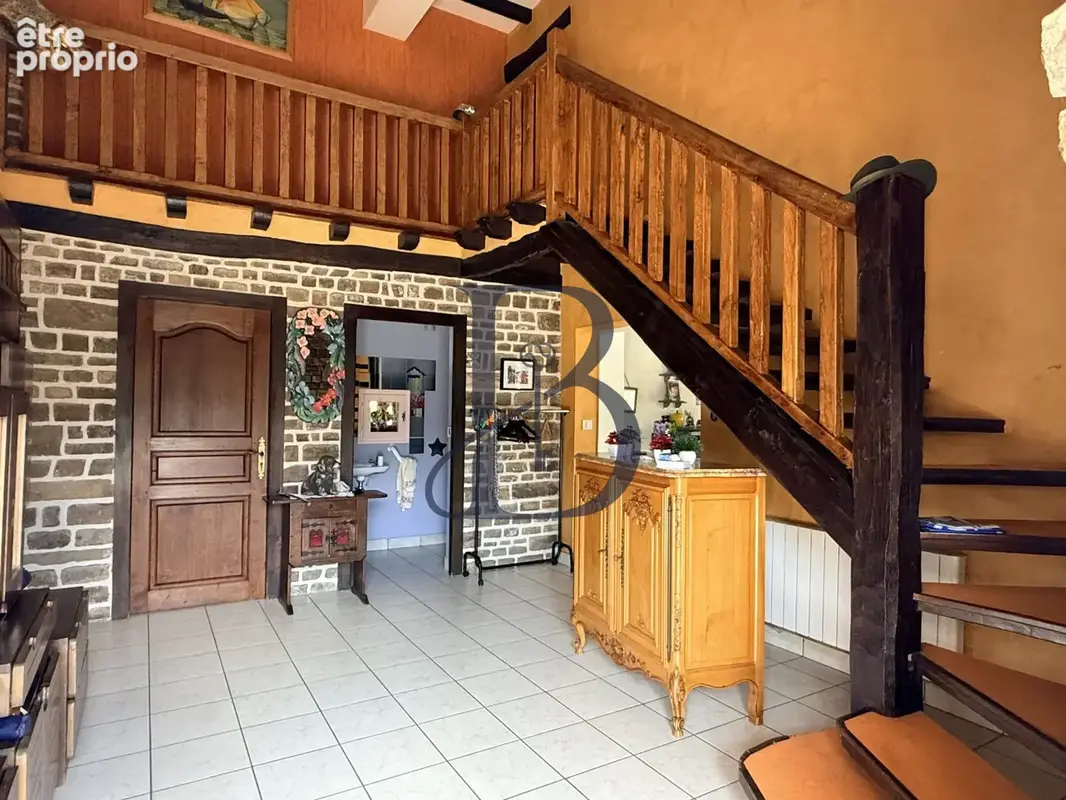 Maison 246 m² à La Colombe  - photo 7