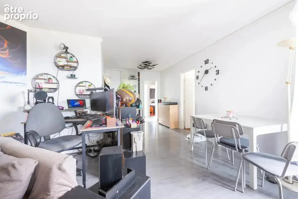 Appartement de 3 pièces de 67 m² à Nanterre - photo 2