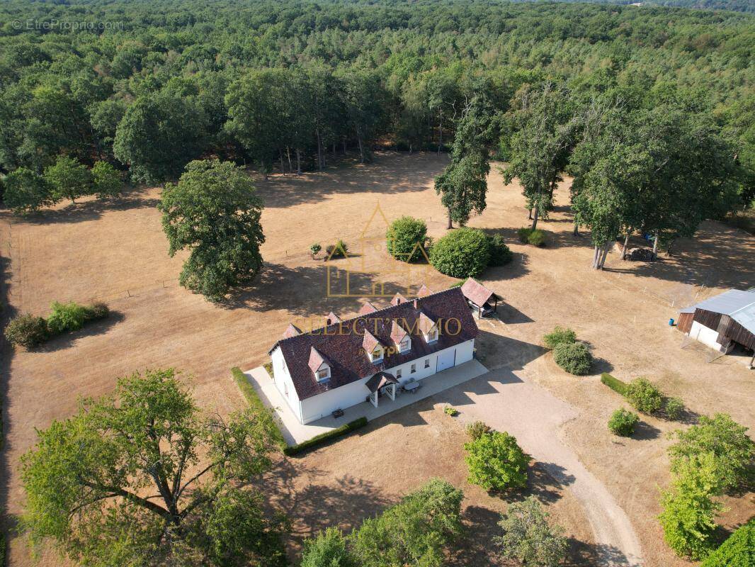 Maison À Vendre - photo 1