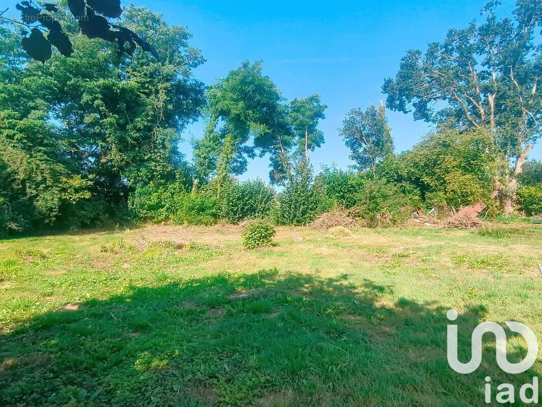 Photo 2 - Terrain à LOCQUELTAS