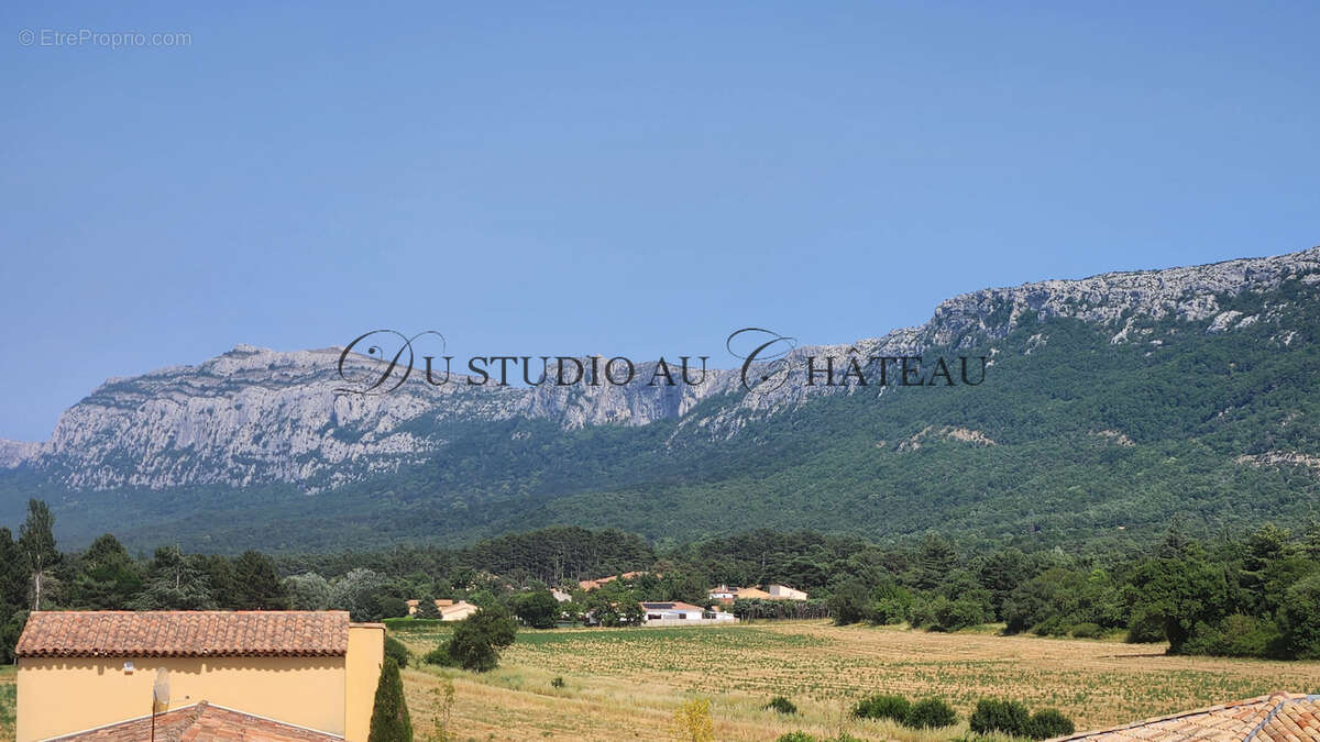 Appartement à PLAN-D'AUPS-SAINTE-BAUME
