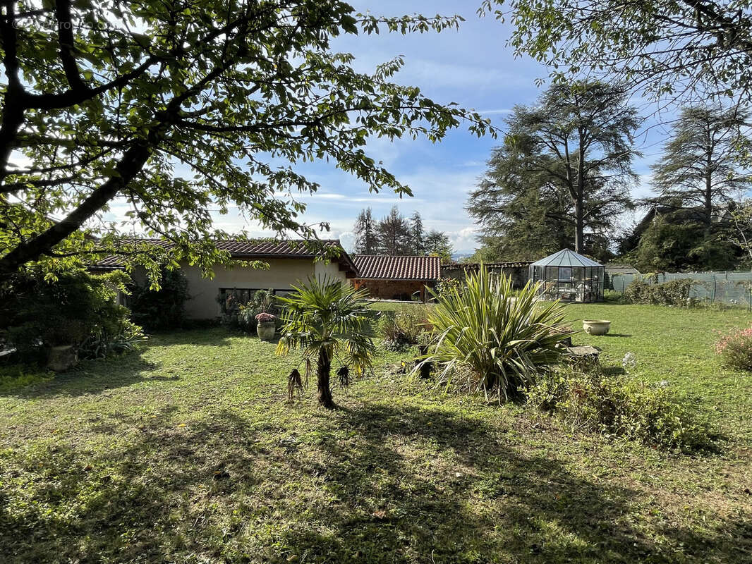 Maison à SAINT-CYR-AU-MONT-D'OR